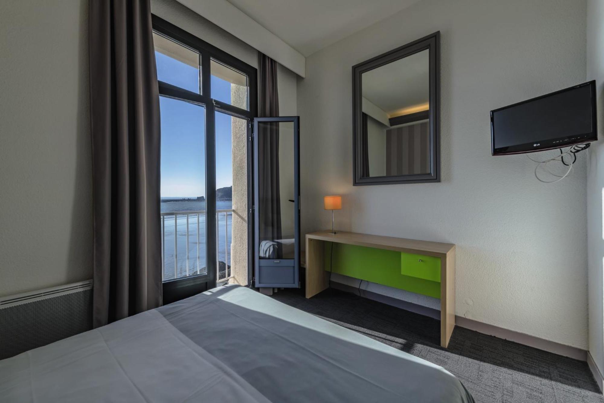 Hotel Morgat Le Grand Hotel De La Mer 卡松 客房 照片