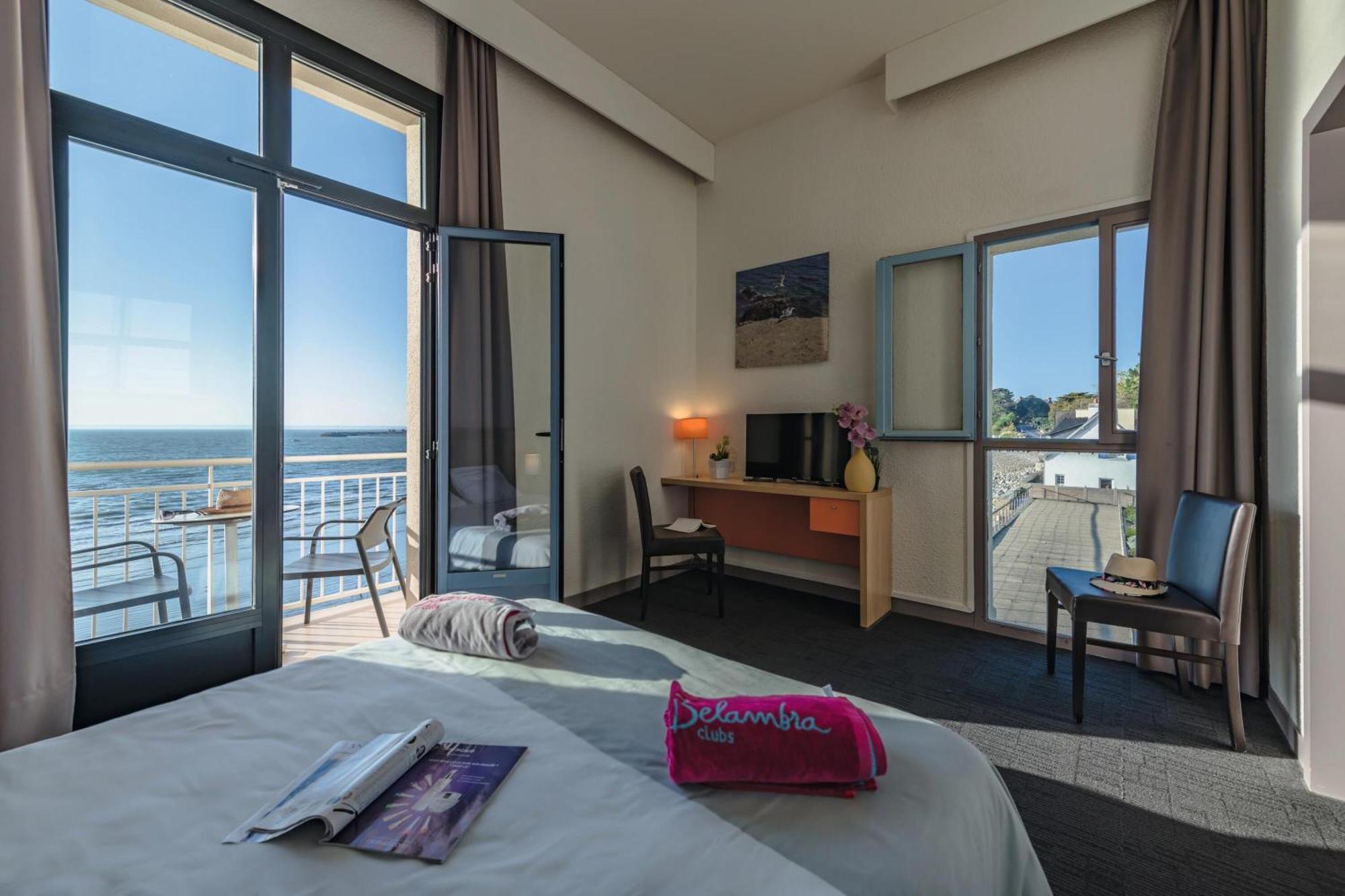 Hotel Morgat Le Grand Hotel De La Mer 卡松 外观 照片