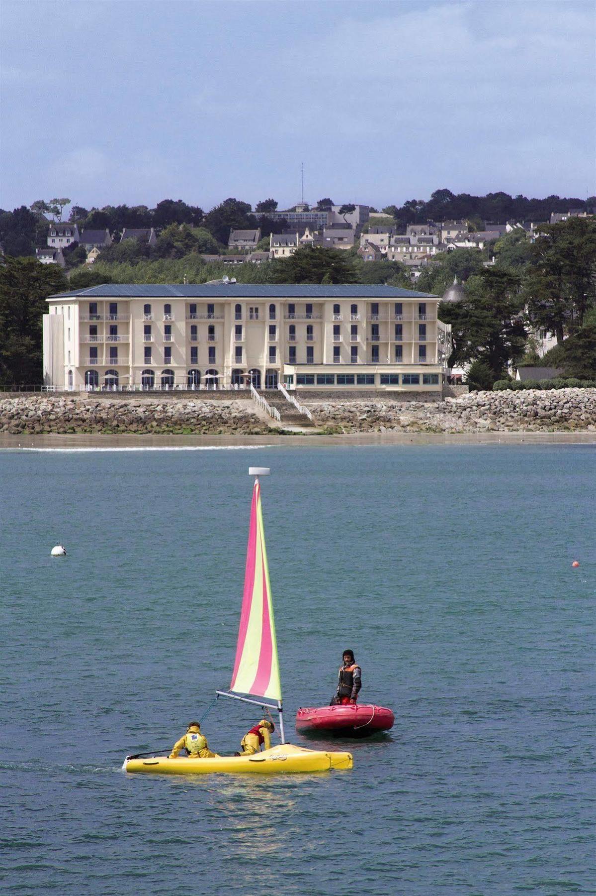 Hotel Morgat Le Grand Hotel De La Mer 卡松 外观 照片