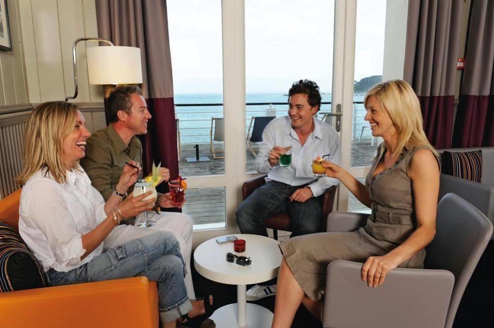 Hotel Morgat Le Grand Hotel De La Mer 卡松 外观 照片